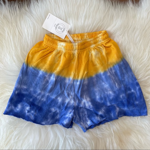 Urban Outfitters Pants - (Urban Outfitters) shorts